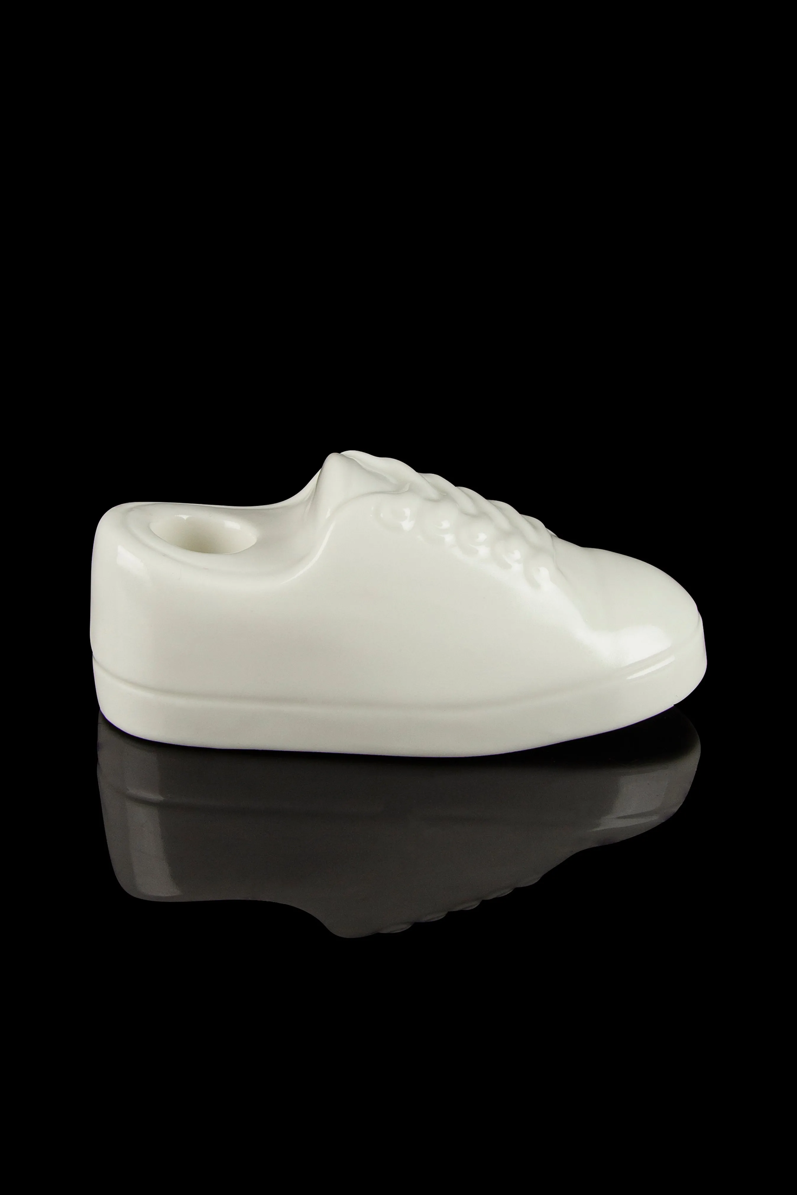 Art of Smoke Sneaker Pipe