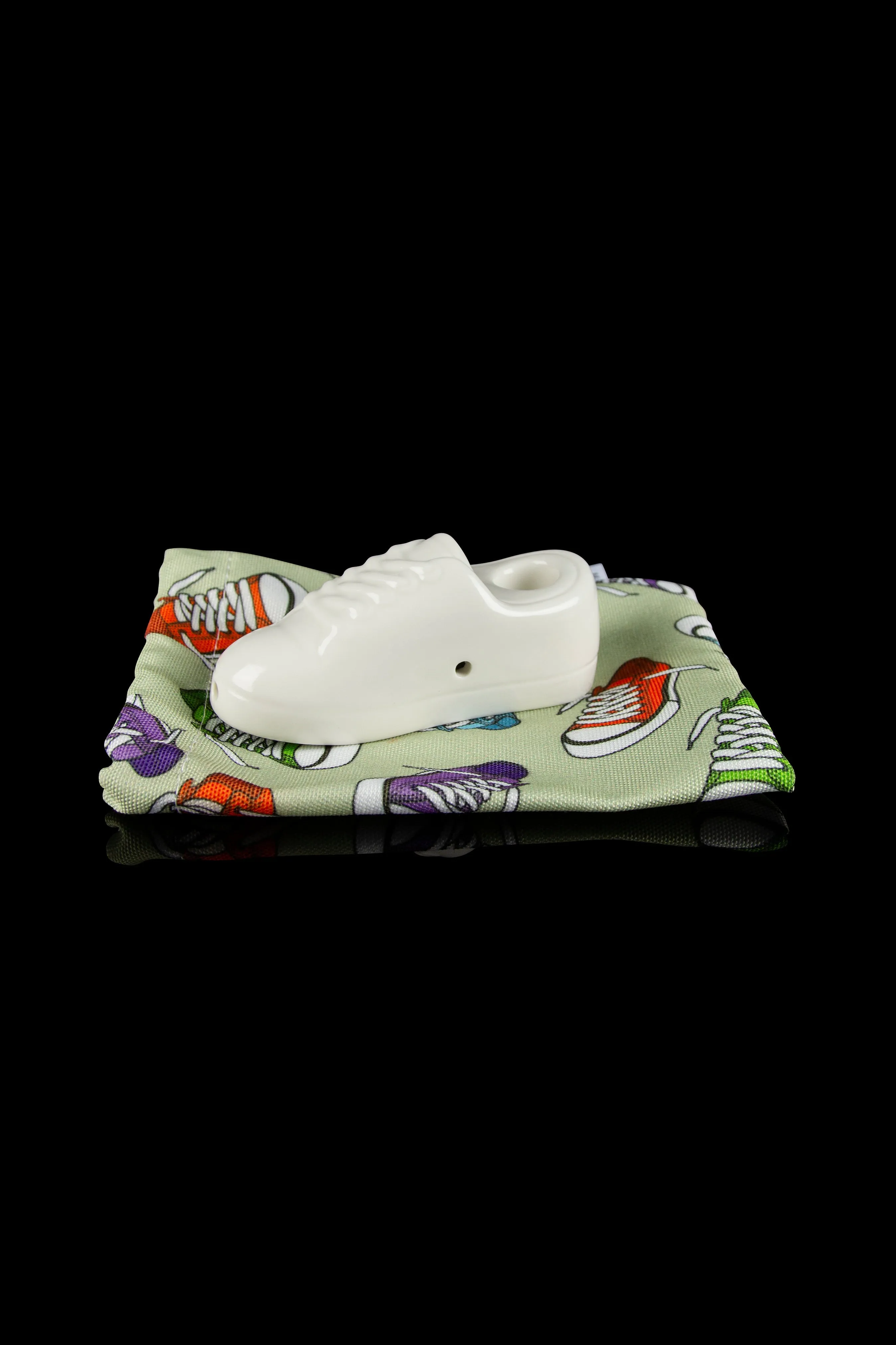 Art of Smoke Sneaker Pipe