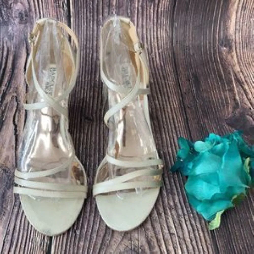 Badgley Mischka Ivory Bonanza Strappy Wedge Evening Sandals 8.5M