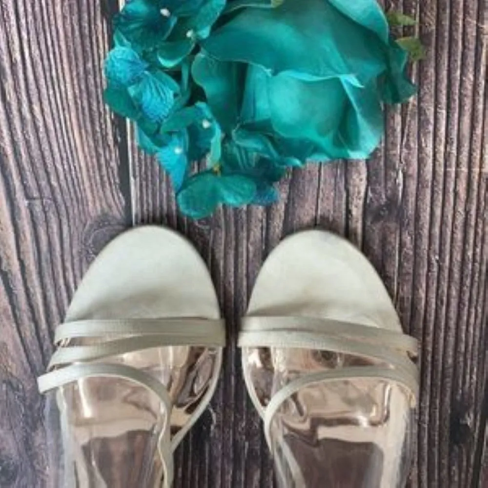 Badgley Mischka Ivory Bonanza Strappy Wedge Evening Sandals 8.5M
