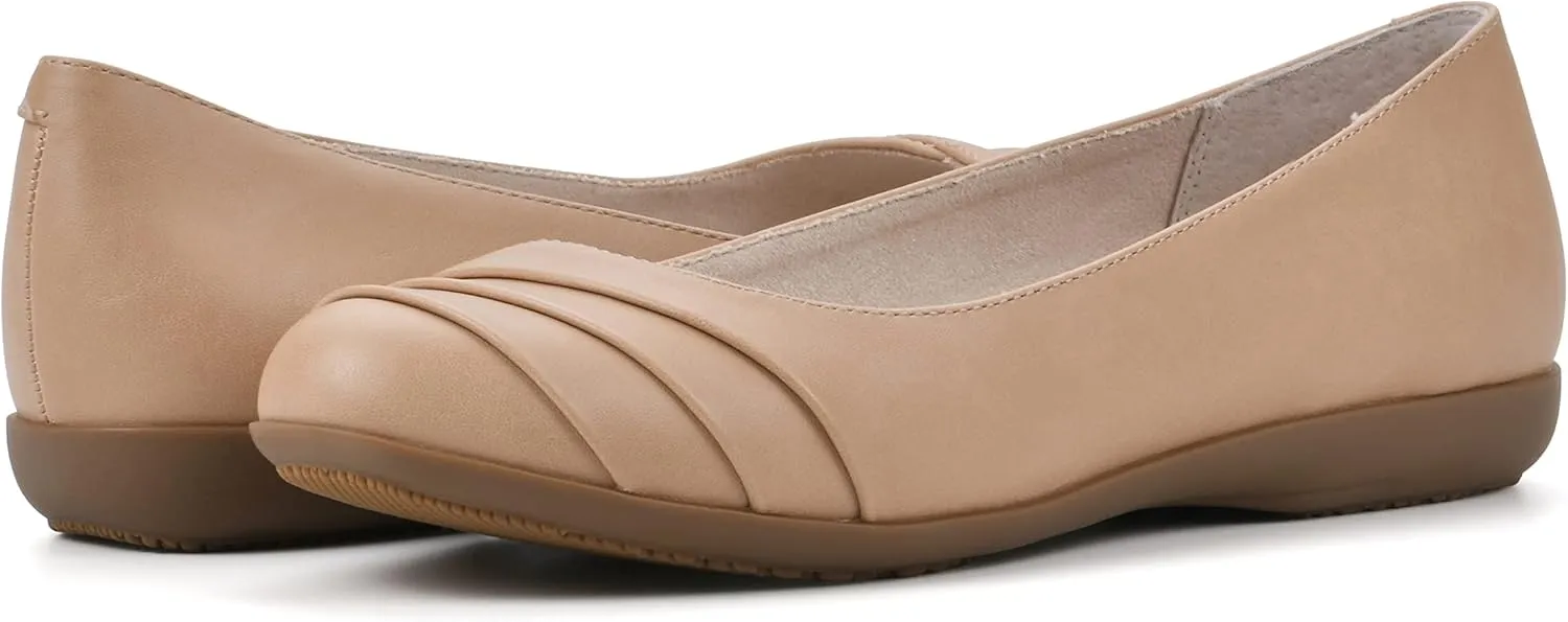CLIFFS BY WHITE MOUNTAIN Women's Clara Ballet Flat