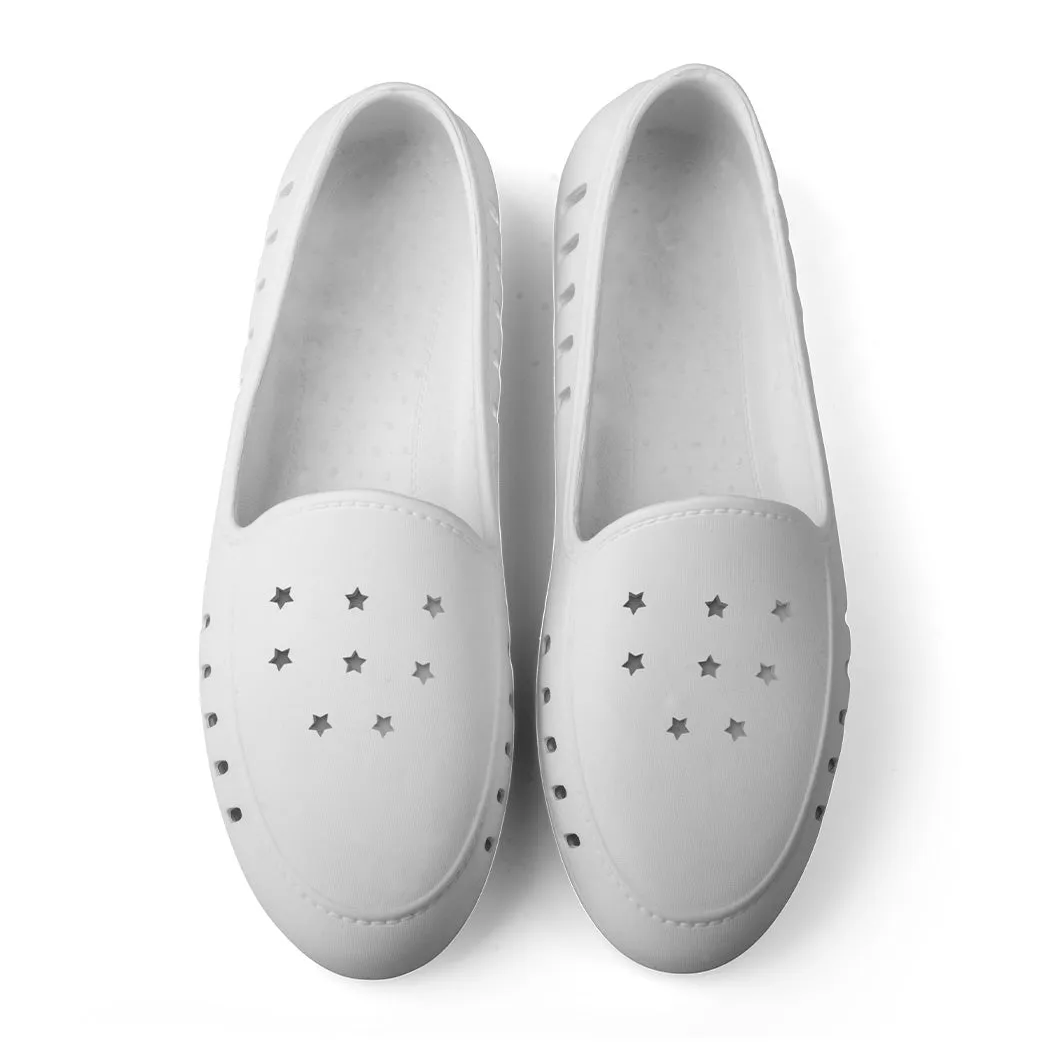 Cruise Loafer - White Stars perforated / waterproof