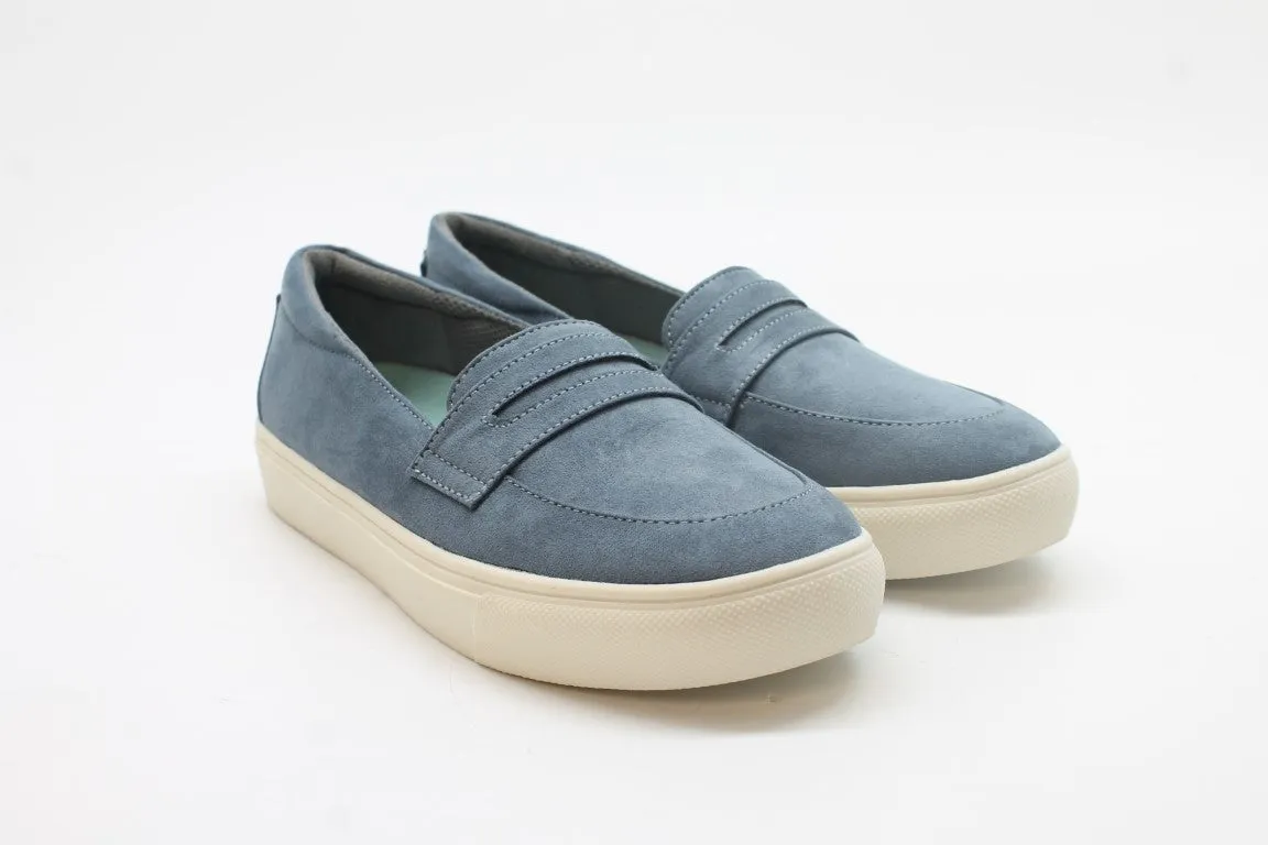 Dr. Scholl's Nova Moc Women's Loafer Floor Sample