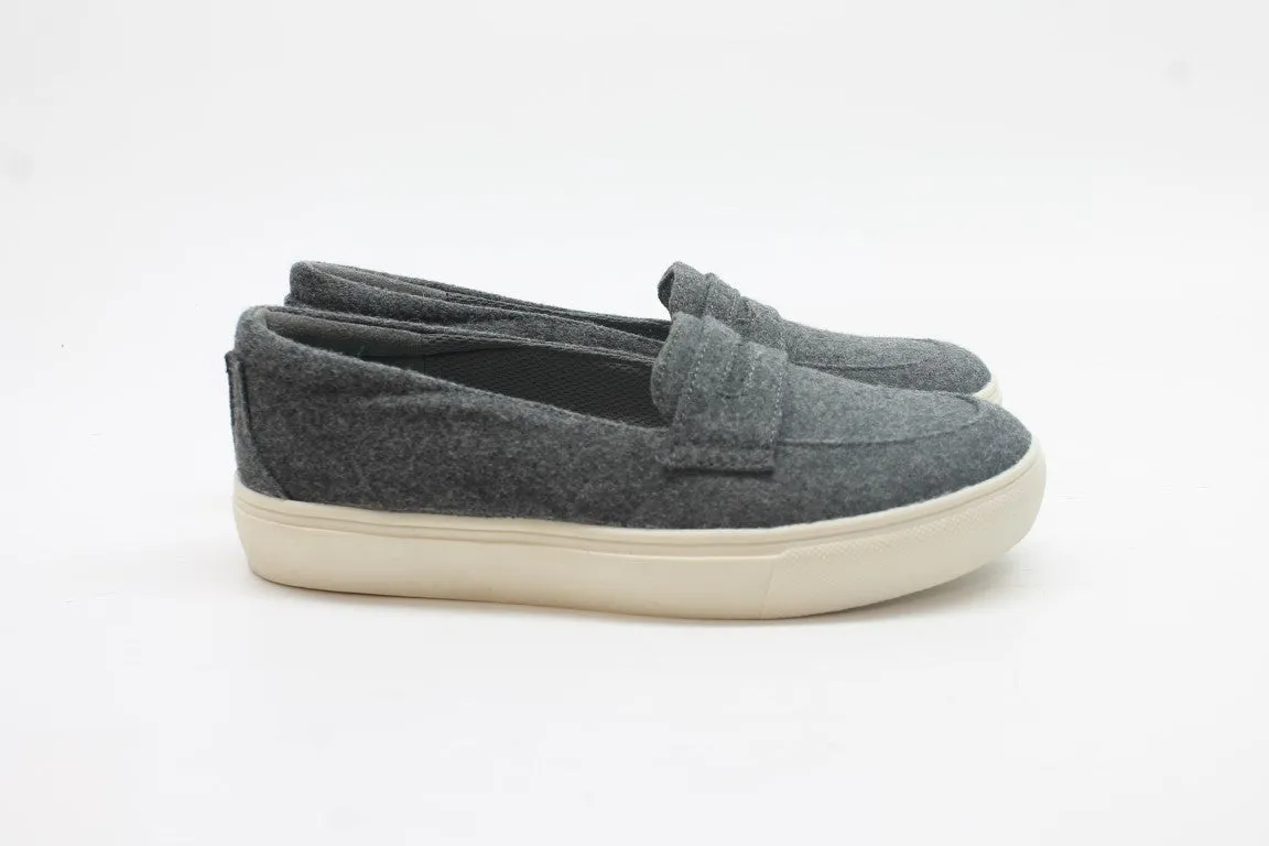 Dr. Scholl's Nova Moc Women's Loafer Floor Sample