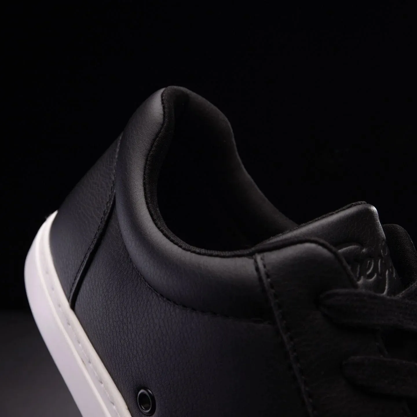 Fuego Sneakers Black Low-top Performance Low-Tops for Dancers
