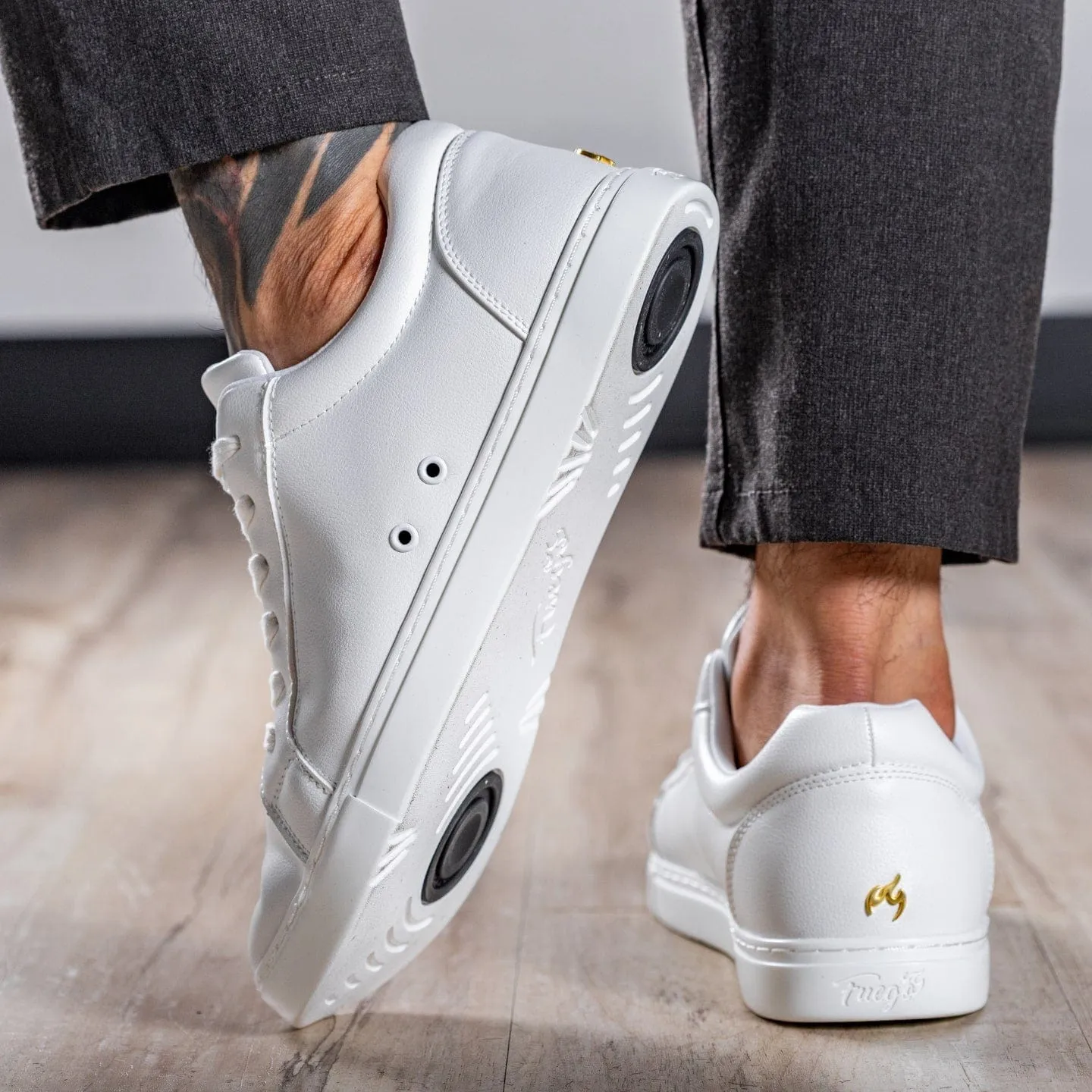 Fuego Sneakers White Performance Low-Tops for Dancers