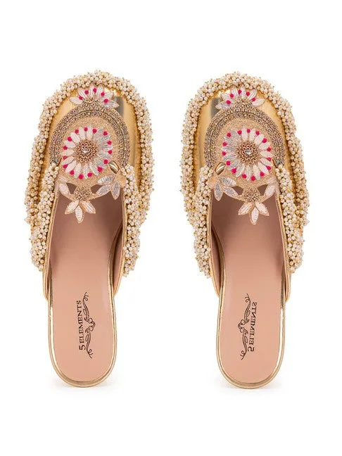 Golden Crown heel