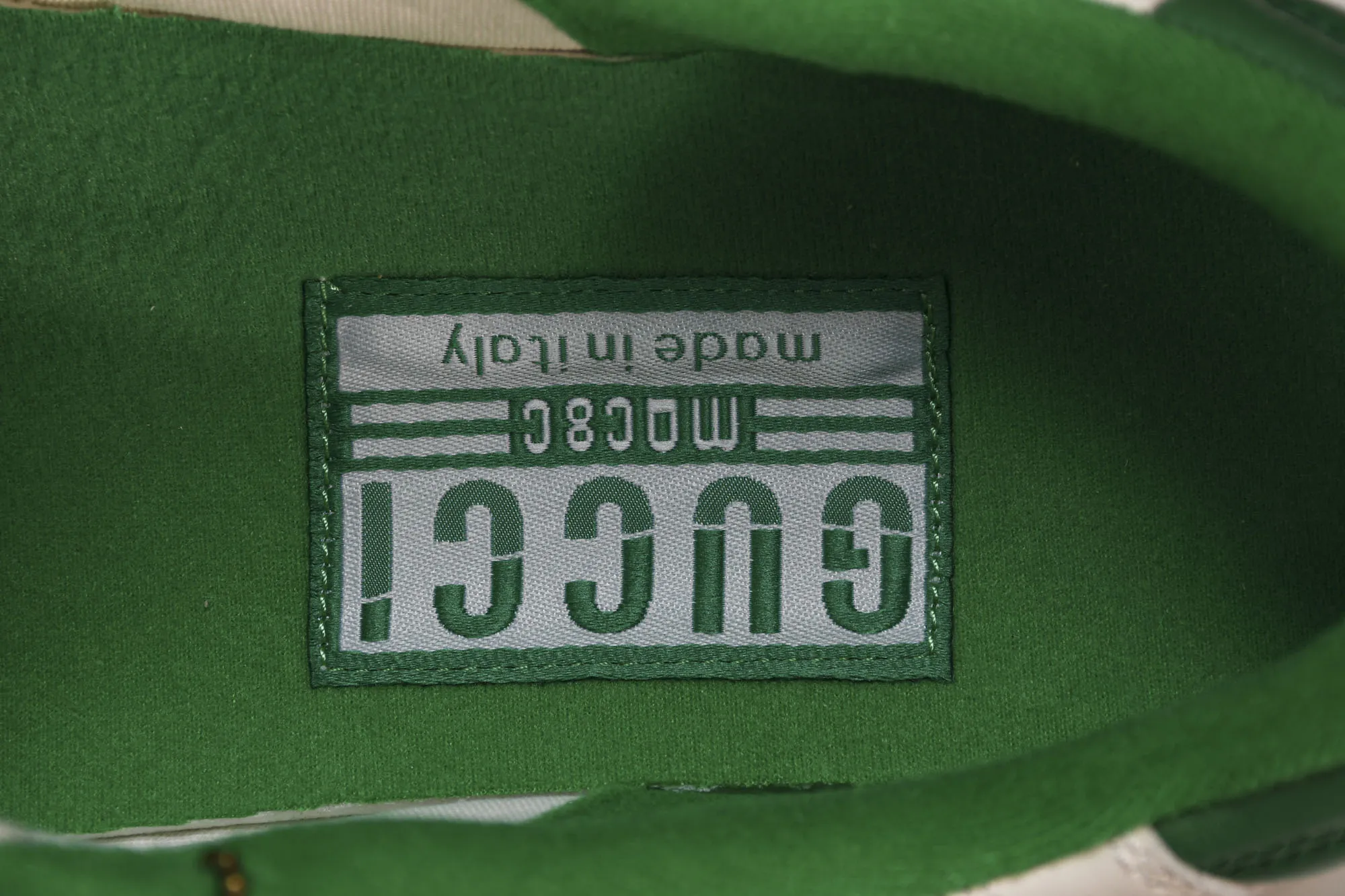 Guссi MAC80 'Green White'