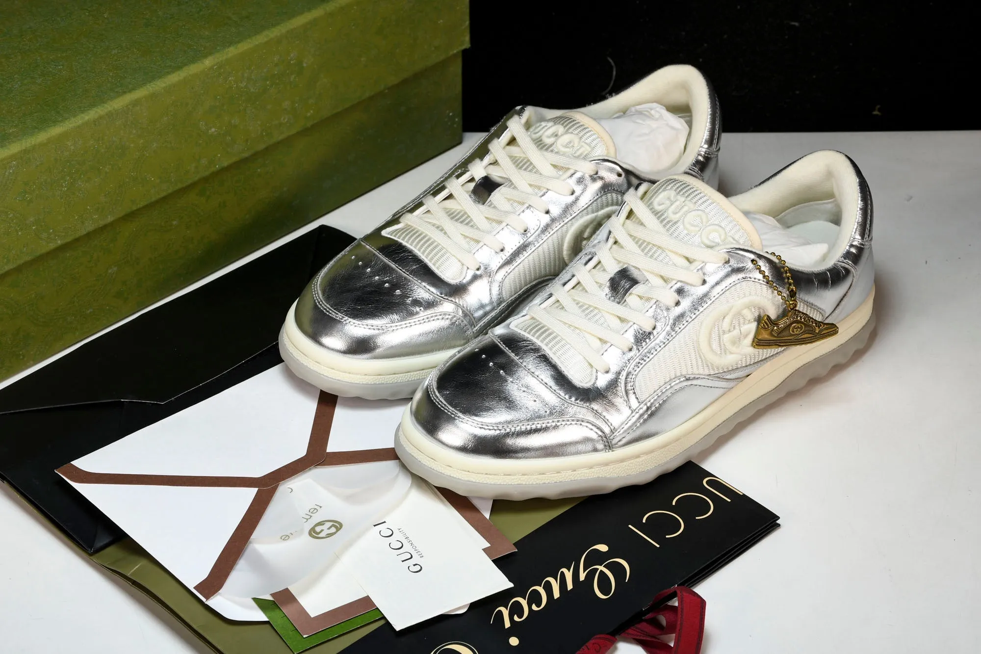 Guссi MAC80 'Silver White'