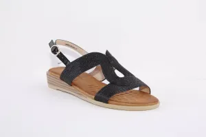 HEAVENLY FEET - WREN FLAT FASHION SANDAL - BLACK