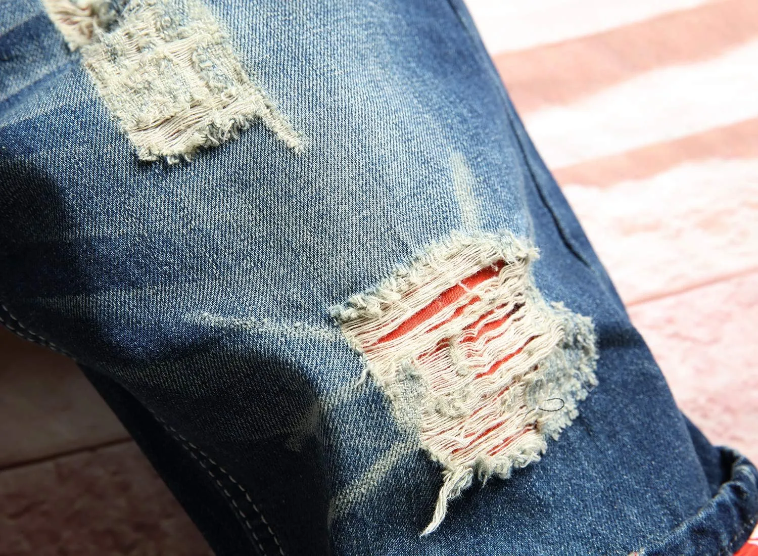 HENGAO Men's Ripped Jean Short Distressed Straight Fit Denim Shorts