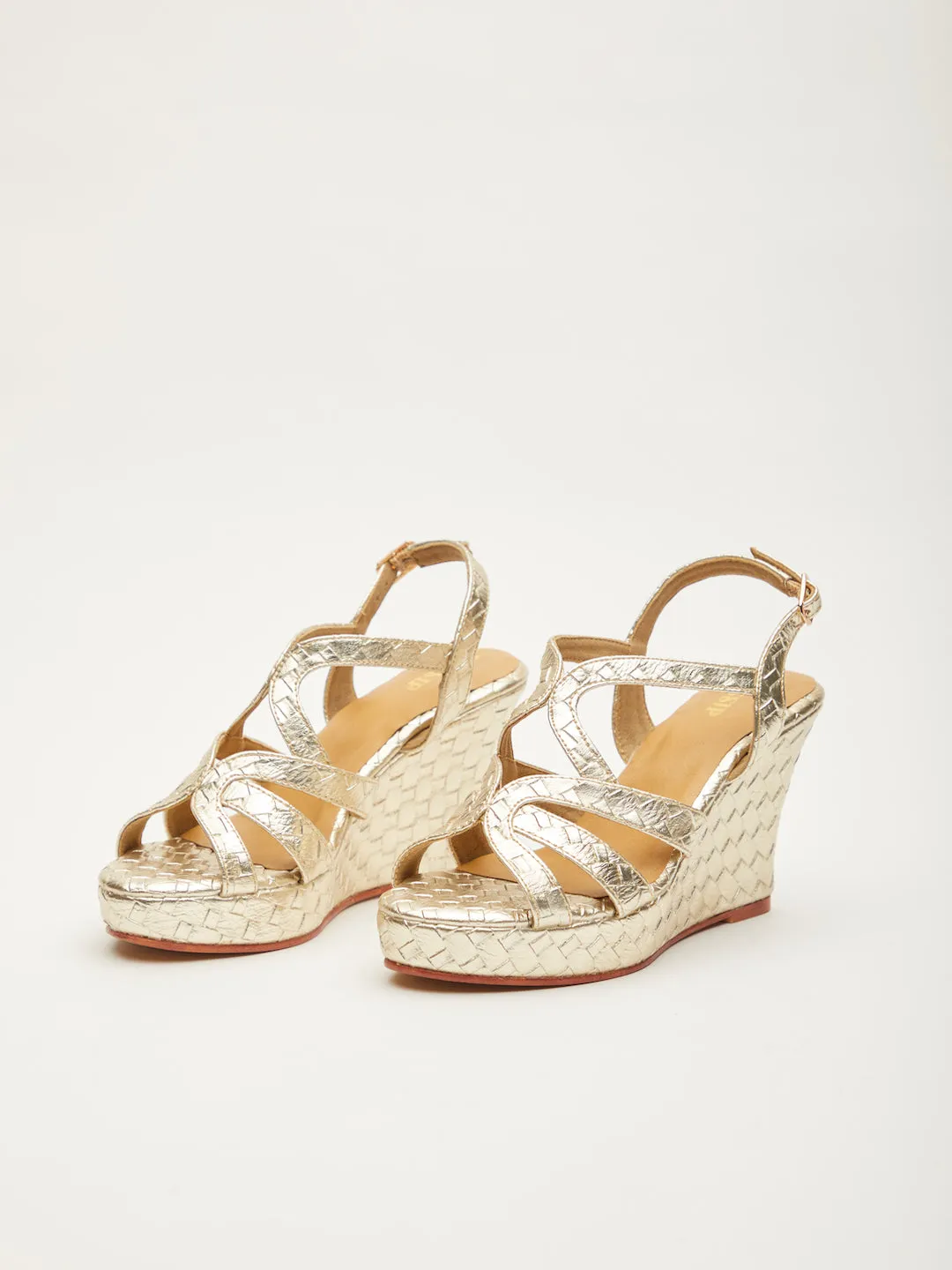 HERITAGE CROCO ELEVATED SANDAL