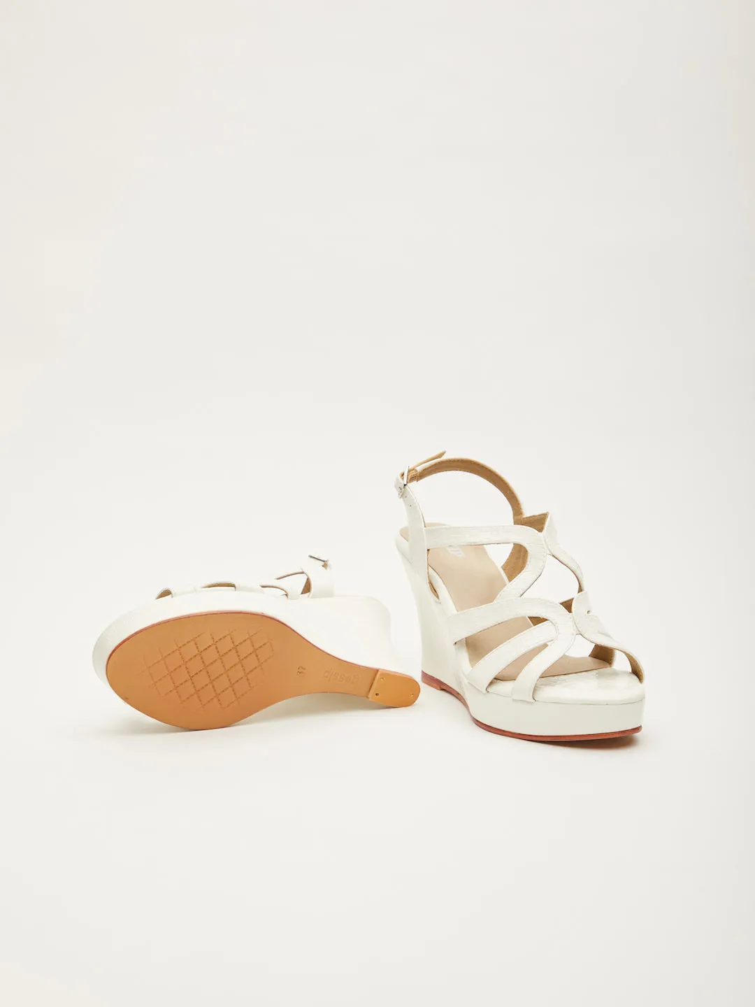 HERITAGE CROCO ELEVATED SANDAL