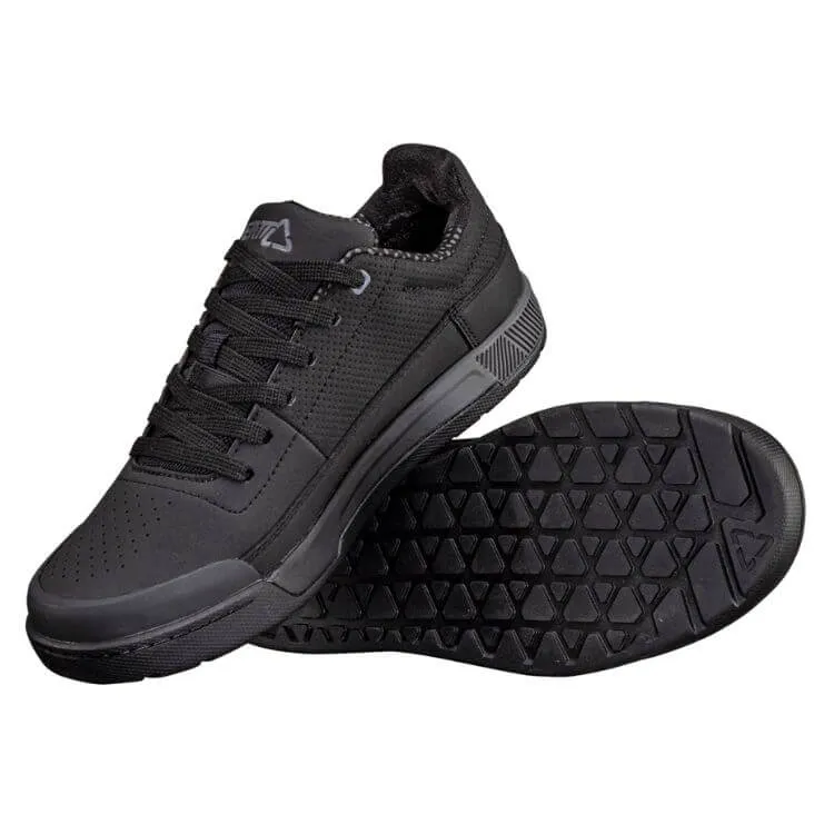 LEATT SHOE FLAT 2.0 STEALTH