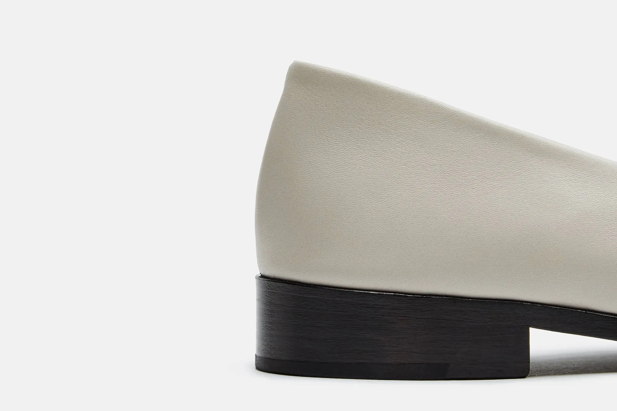 Melanie Loafer with Band - Bone