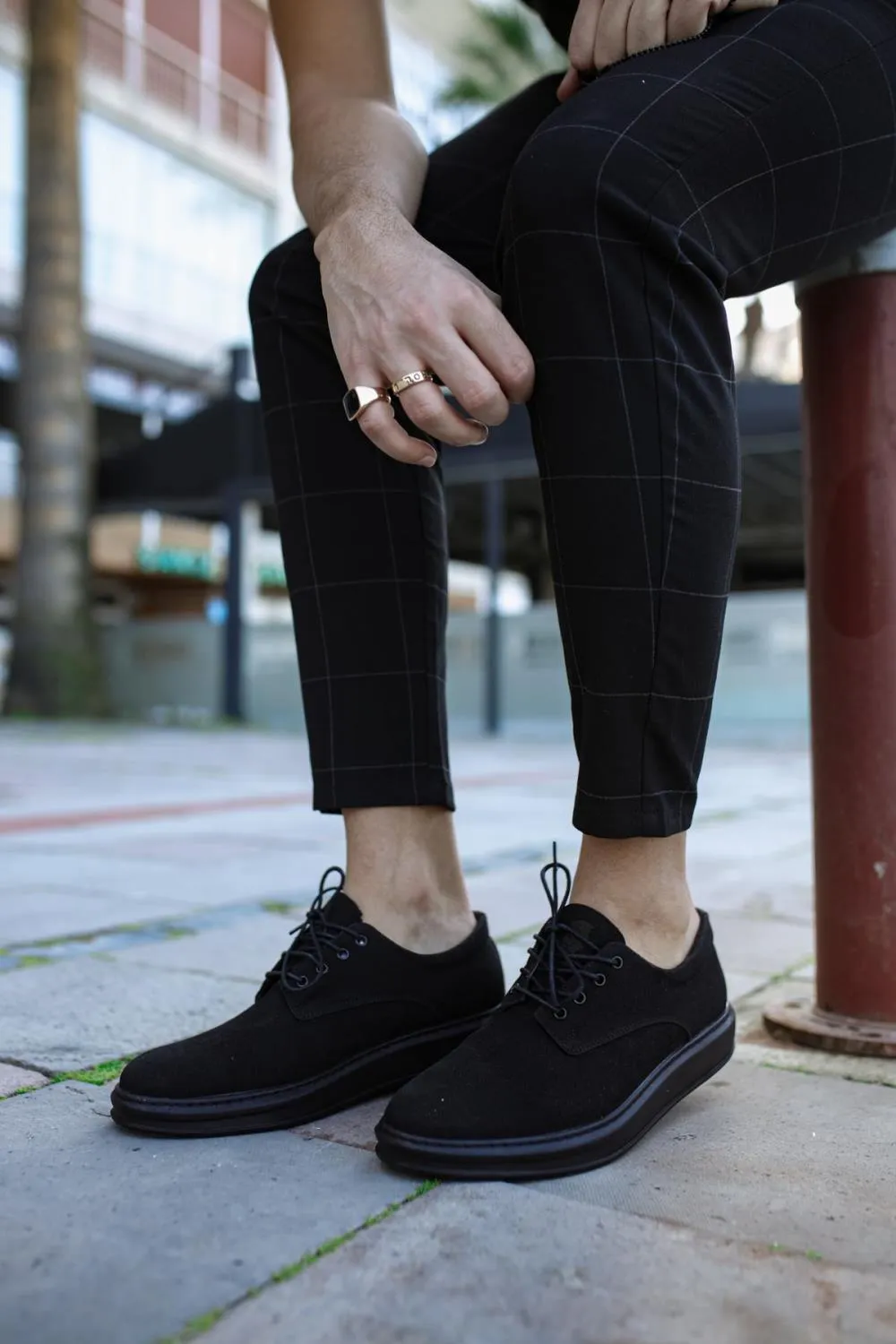 Men's Sneaker  Classic Men's Casual Shoes