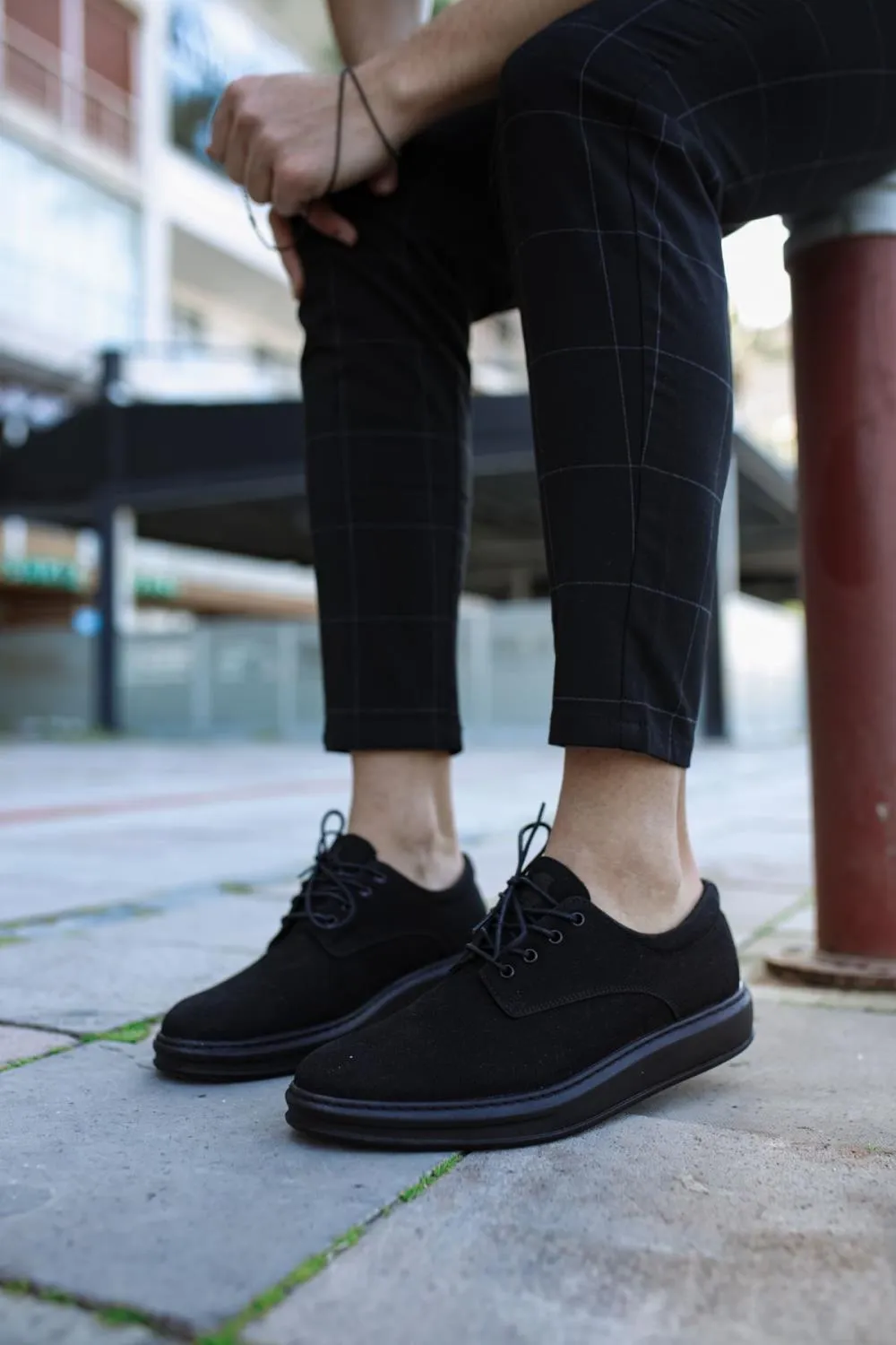 Men's Sneaker  Classic Men's Casual Shoes