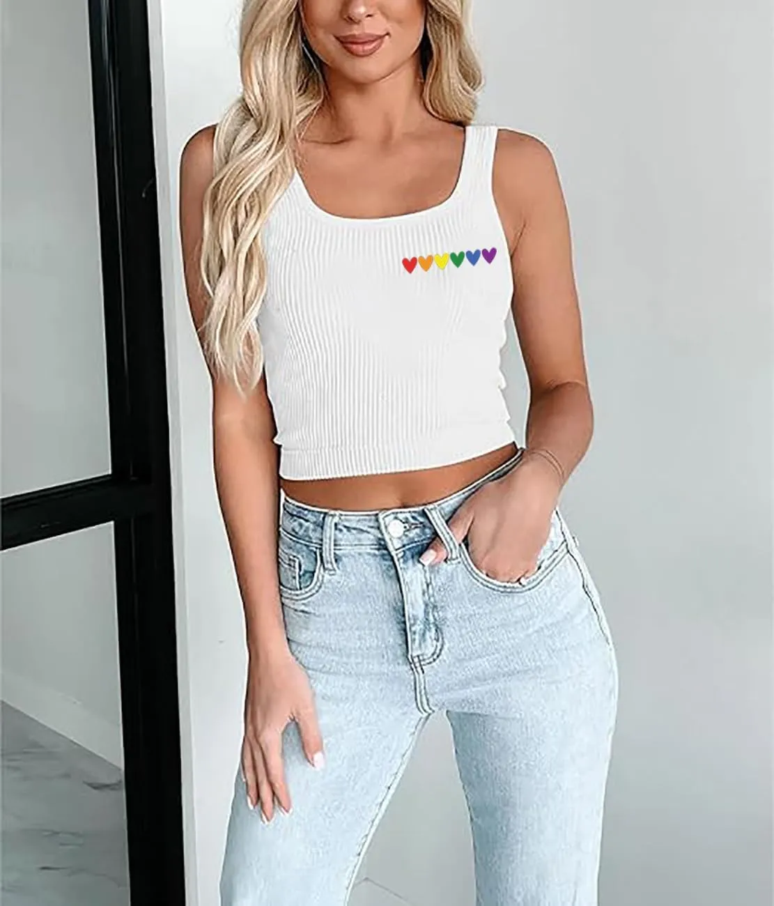 Pride Crop Tank Tops Women Cute Rainbow Hearts Graphic Tee Girls LGBT Gay Pride Crop Tops Casual Sleeveless Tshirt