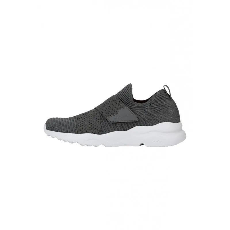 Red Tape Men Grey Walking Shoes