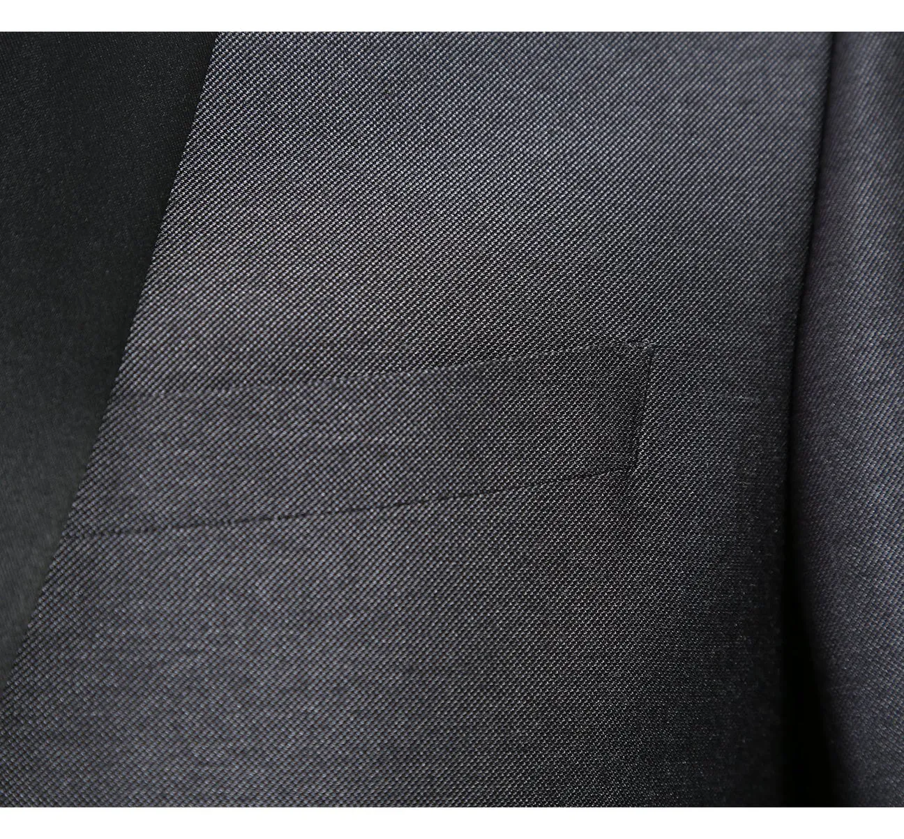 Renoir 201-17 Men's Slim Fit 2-Piece Shawl Lapel Slim Fit Tuxedo Suit