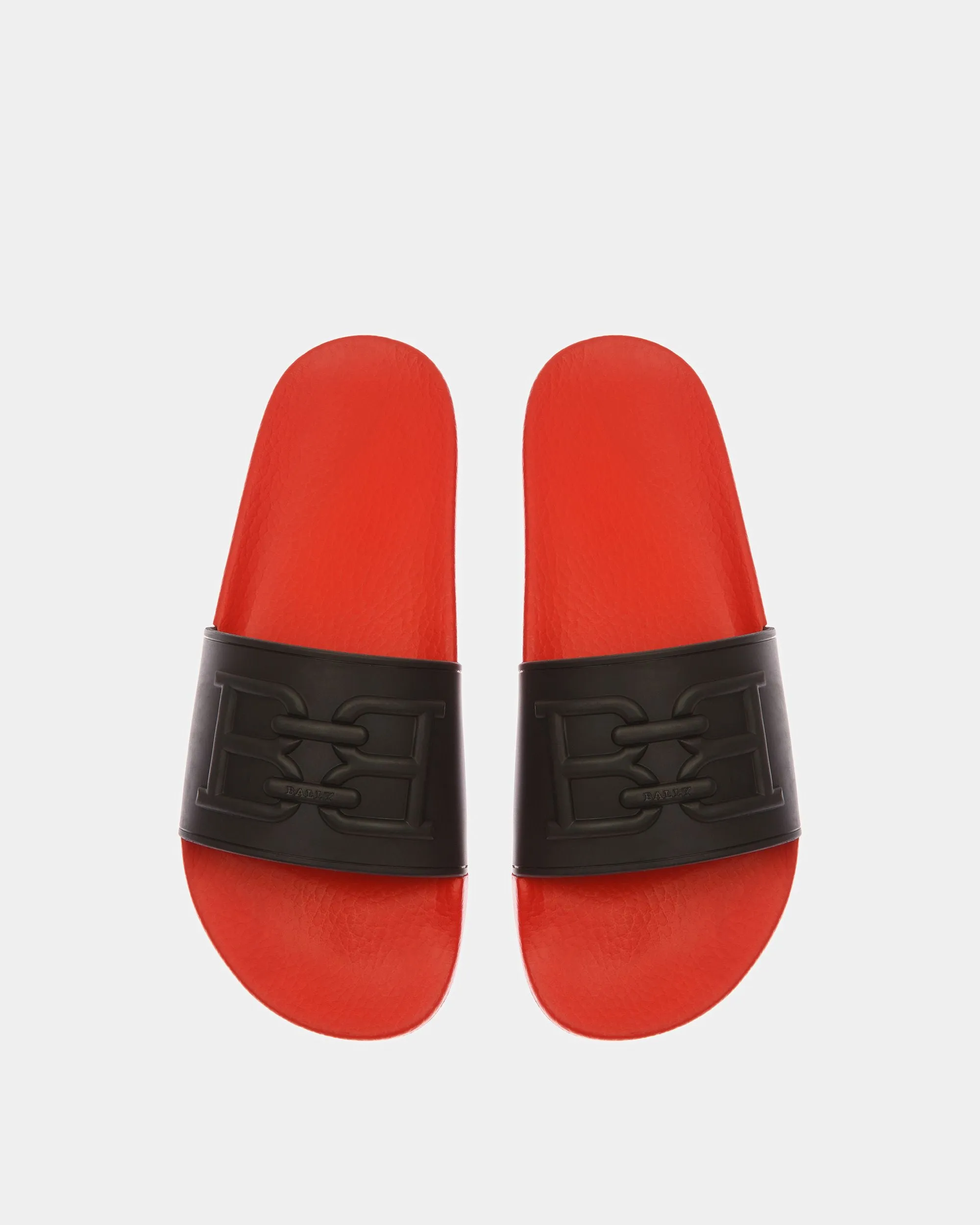 Scotty Rubber Sandals In Black And Orange