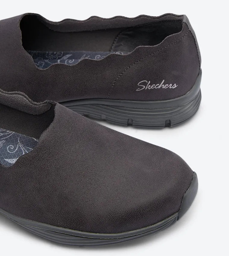 Skechers Women's Seager-Triple Ripple