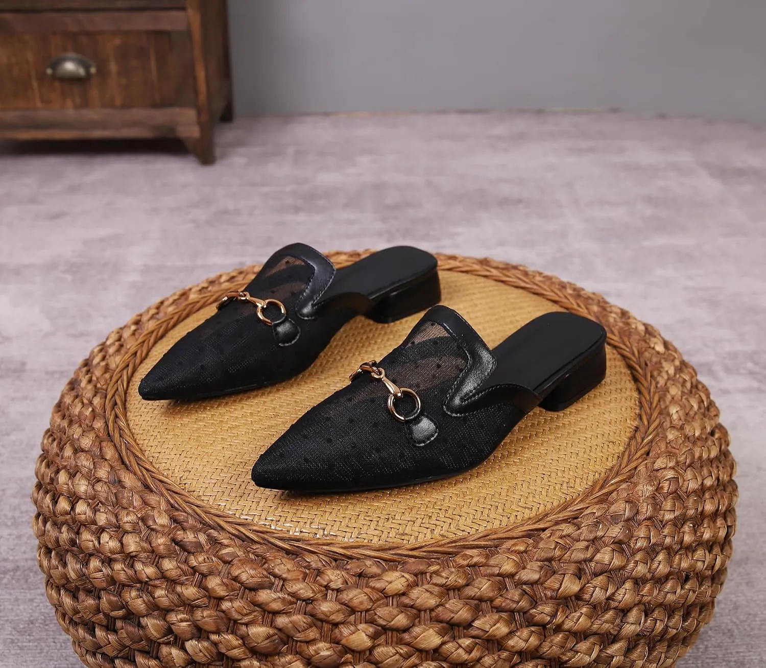 Women's Black Closed Pointed Toe Buckle Mules, 1 Inch Low Chunky Heel Backless Mule Shoes for Women, Metal Buckle Breathable Mesh Slip-on Loafers for Casual Work Beach Walking