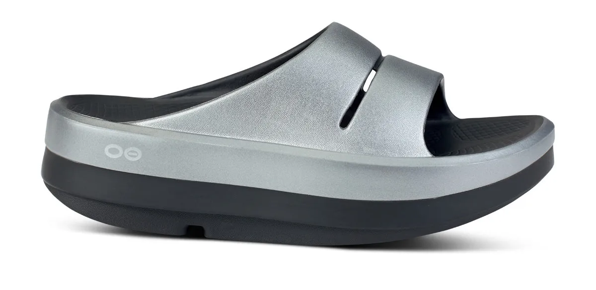 Women's OOmega OOahh Stacked Sandal - Basalt (SALE)